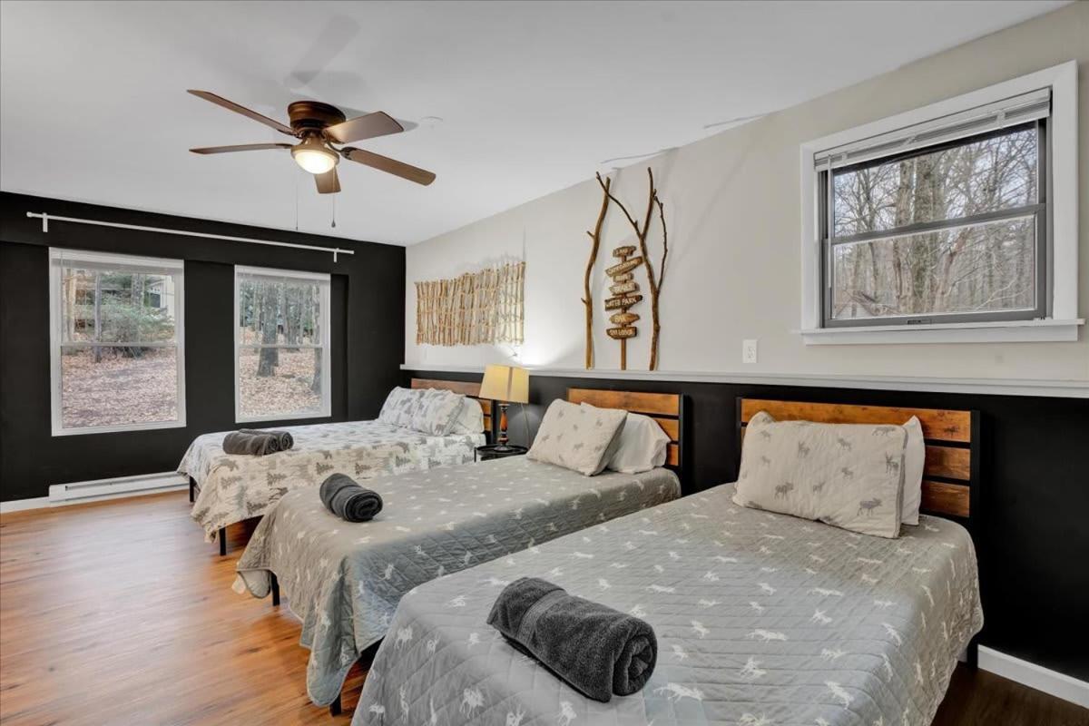 Mountain Holidays-sleeps 18 Firepit Bar & Gameroom * Lake Harmony